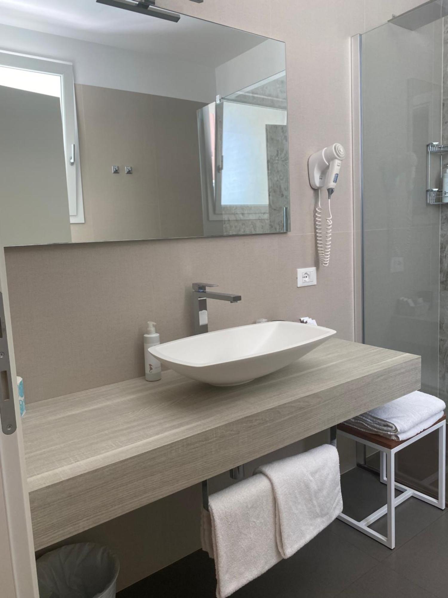 Hotel Columbia & Ninfea 3*